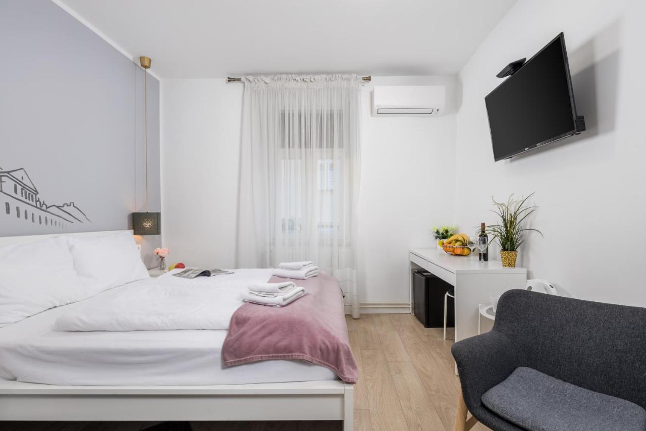 Delta Rooms Rijeka Eksteriør billede